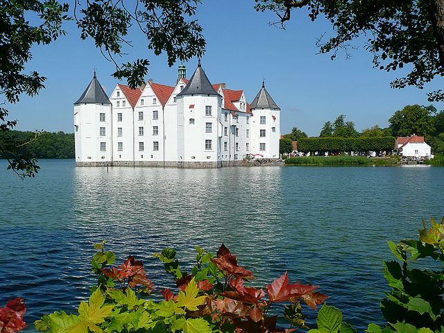 グリュックスブルク城（Schloss Glücksburg）
